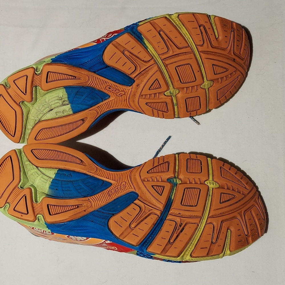 ASICS ladies Gel Noosa TRI 9 size 8 - Picture 6 of 8
